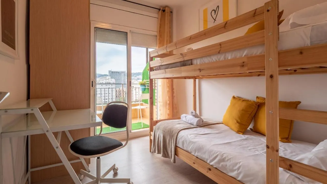 Bed&Bcn Glories Apartment Barcelona