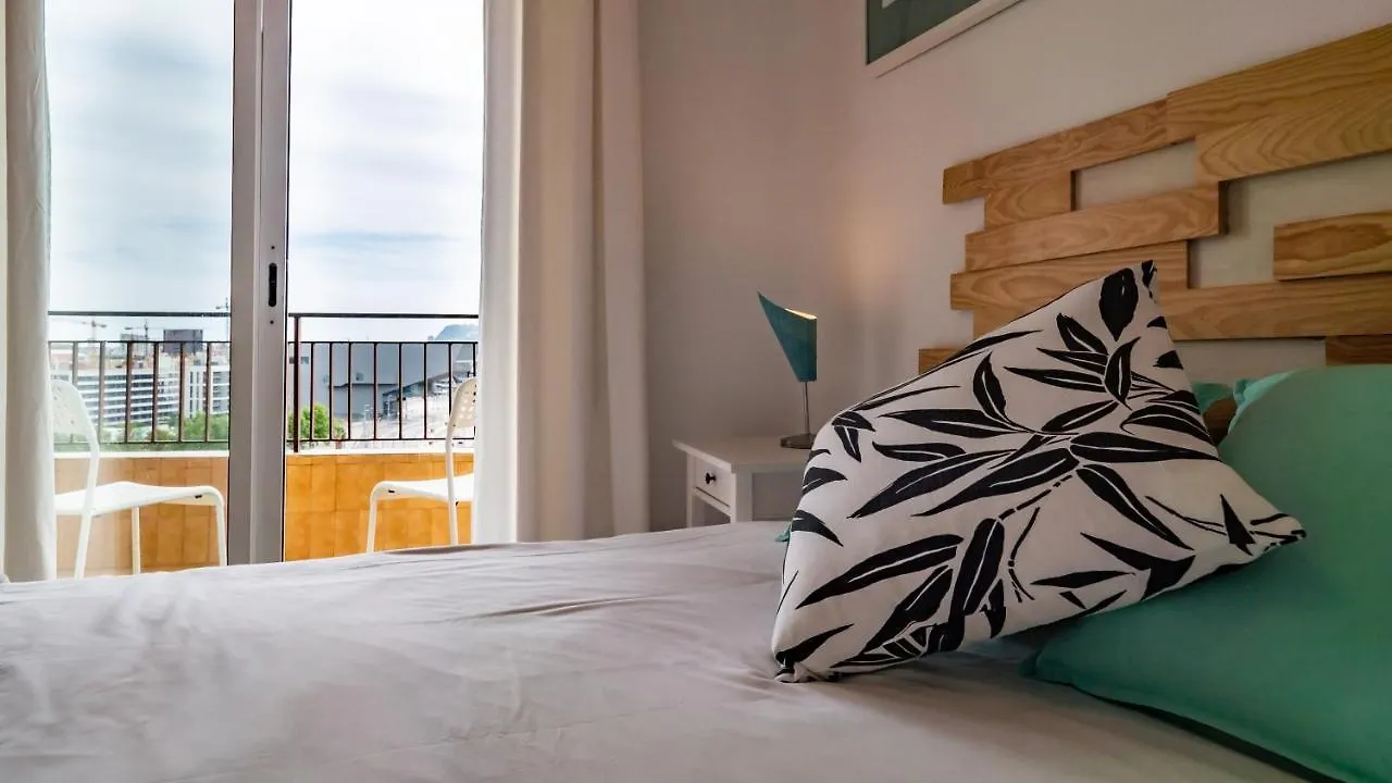 Bed&Bcn Glories Apartment Barcelona 0*,