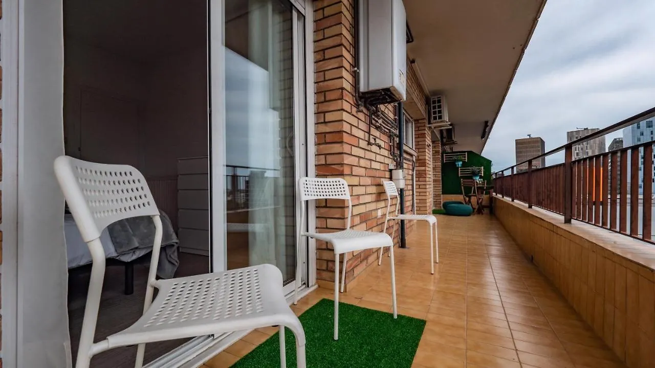 Bed&Bcn Glories Apartman Barcelona