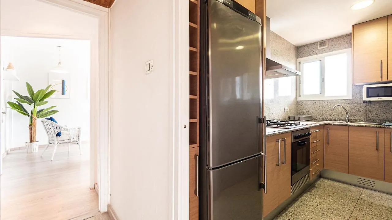 Bed&Bcn Glories Apartman Barcelona Spanyolország