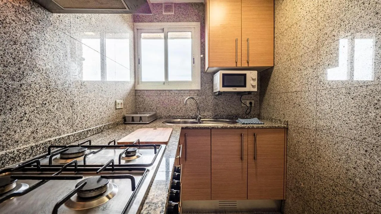 Bed&Bcn Glories Apartman Barcelona