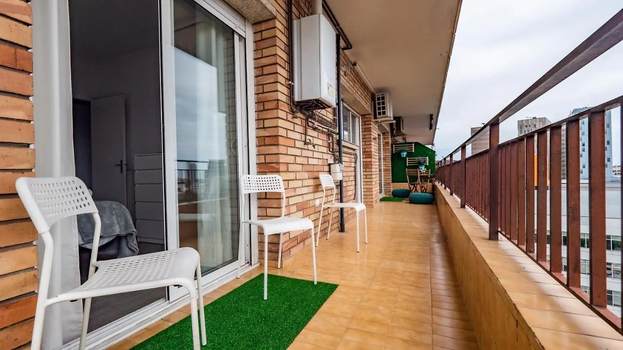 Bed&Bcn Glories Apartman Barcelona